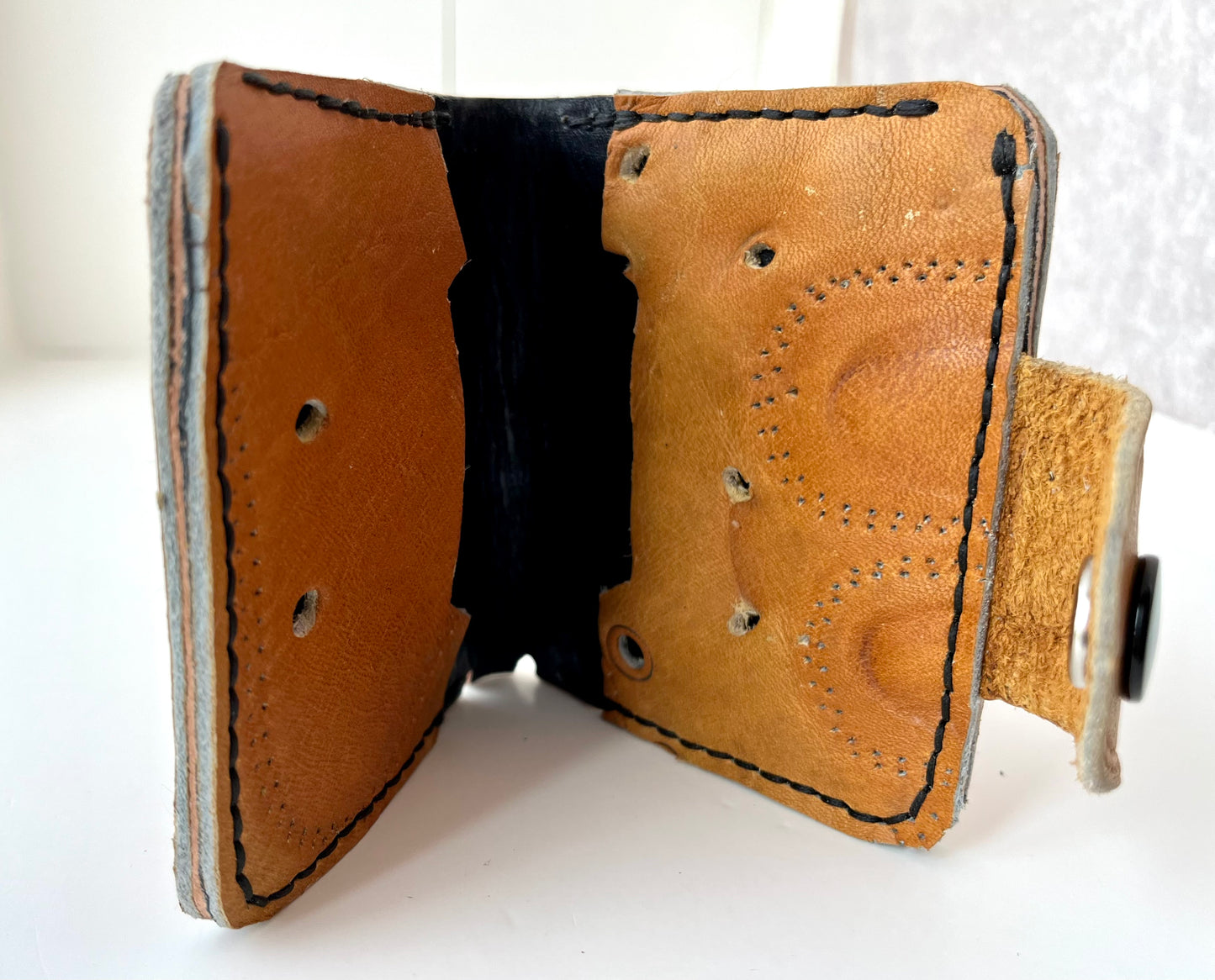 Baseball Glove Catchers Mitt Vertical Wallet