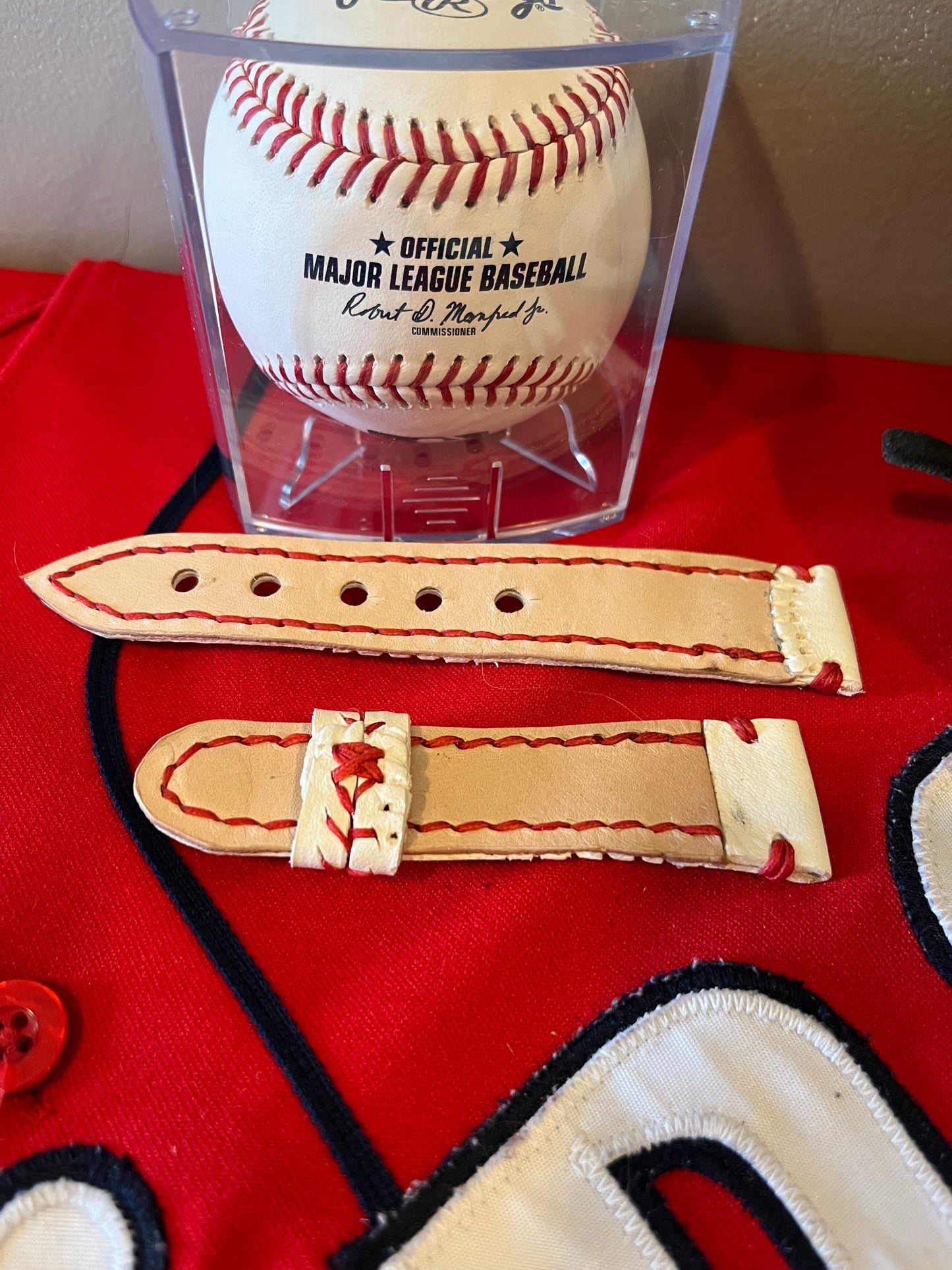 Baseball Watch Band (Apple Hardware)