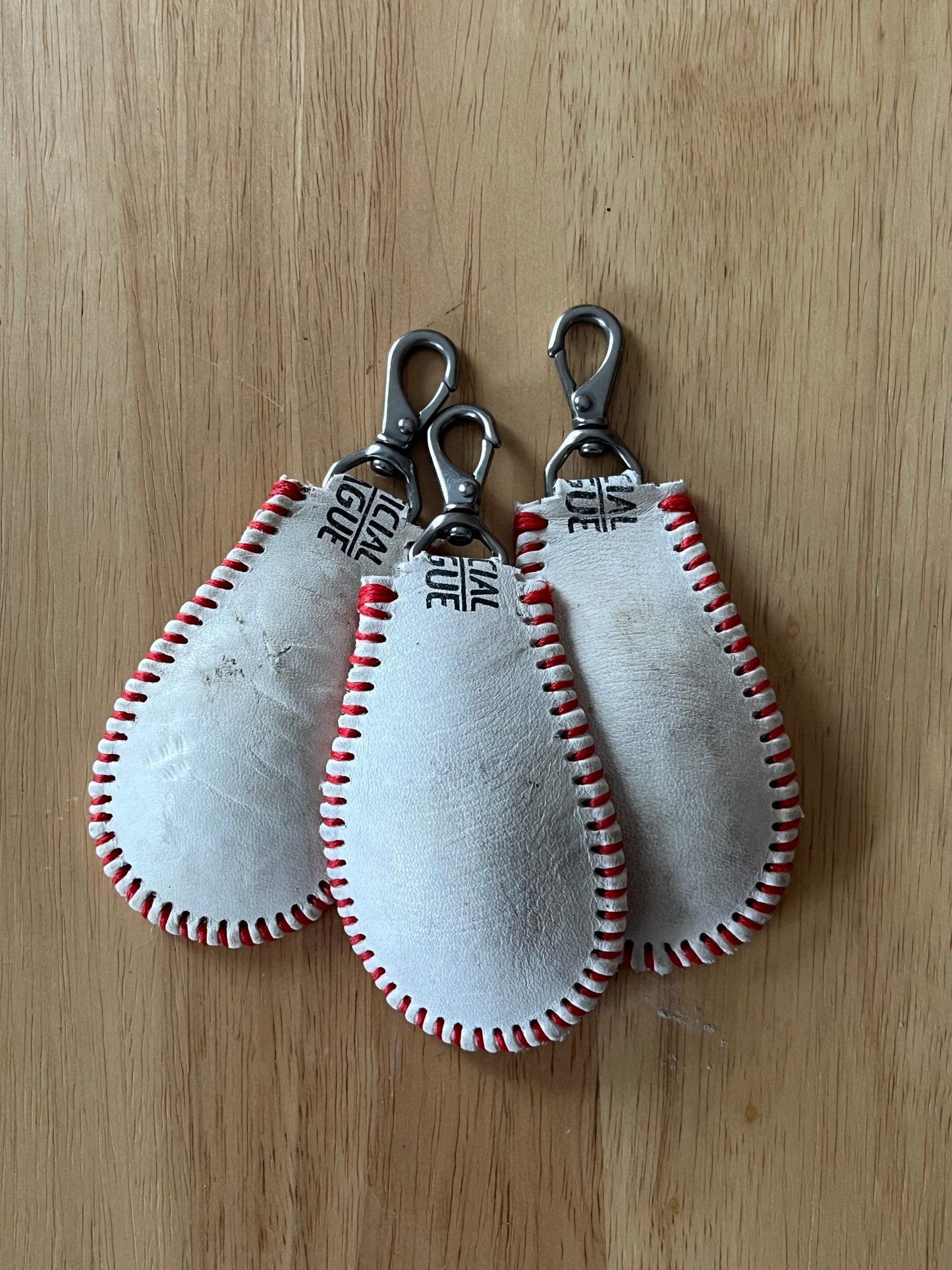 Baseball Bat Bag Pulls